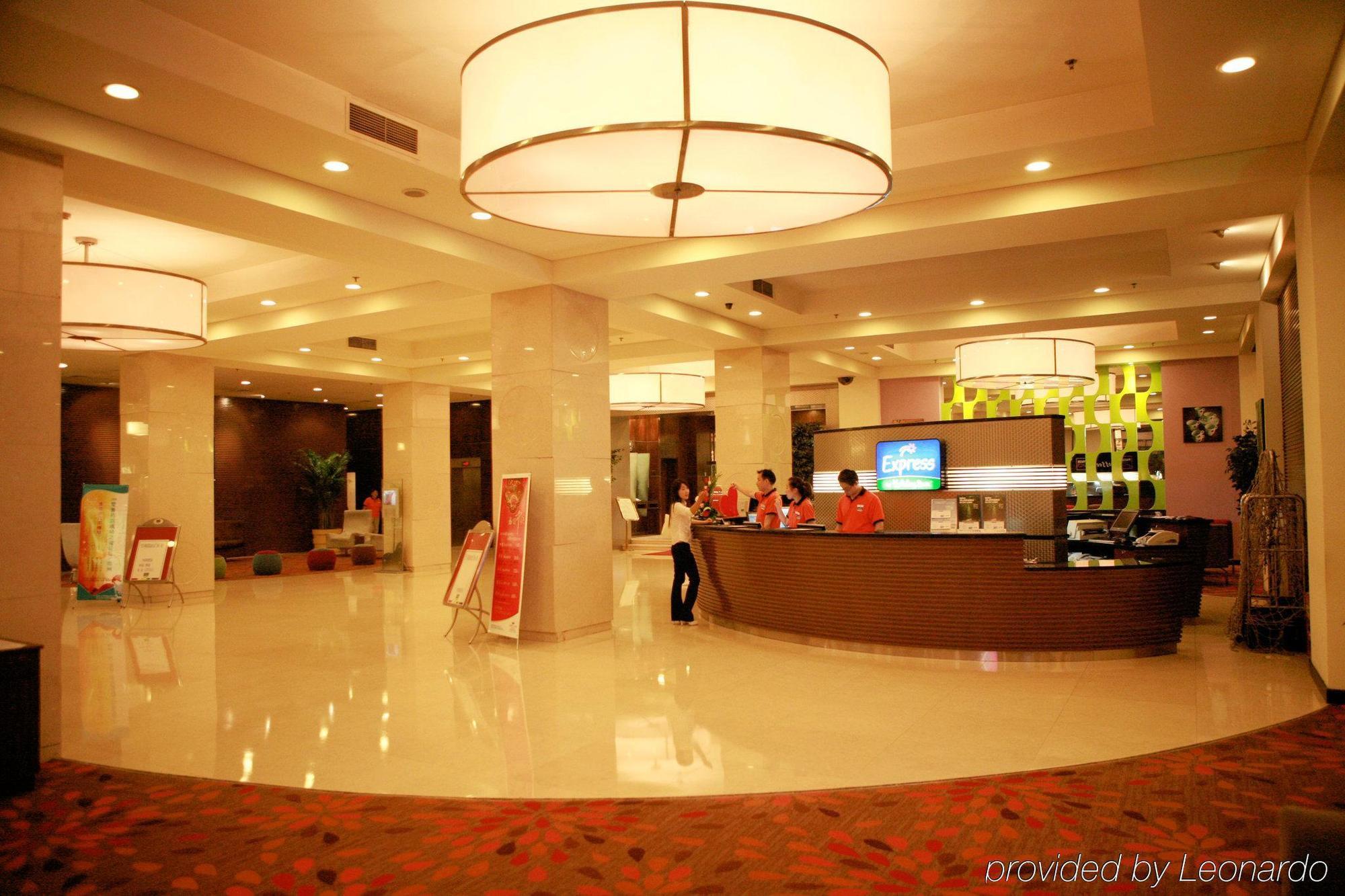 Holiday Inn Express Zhengzhou Zhongzhou By Ihg المظهر الداخلي الصورة