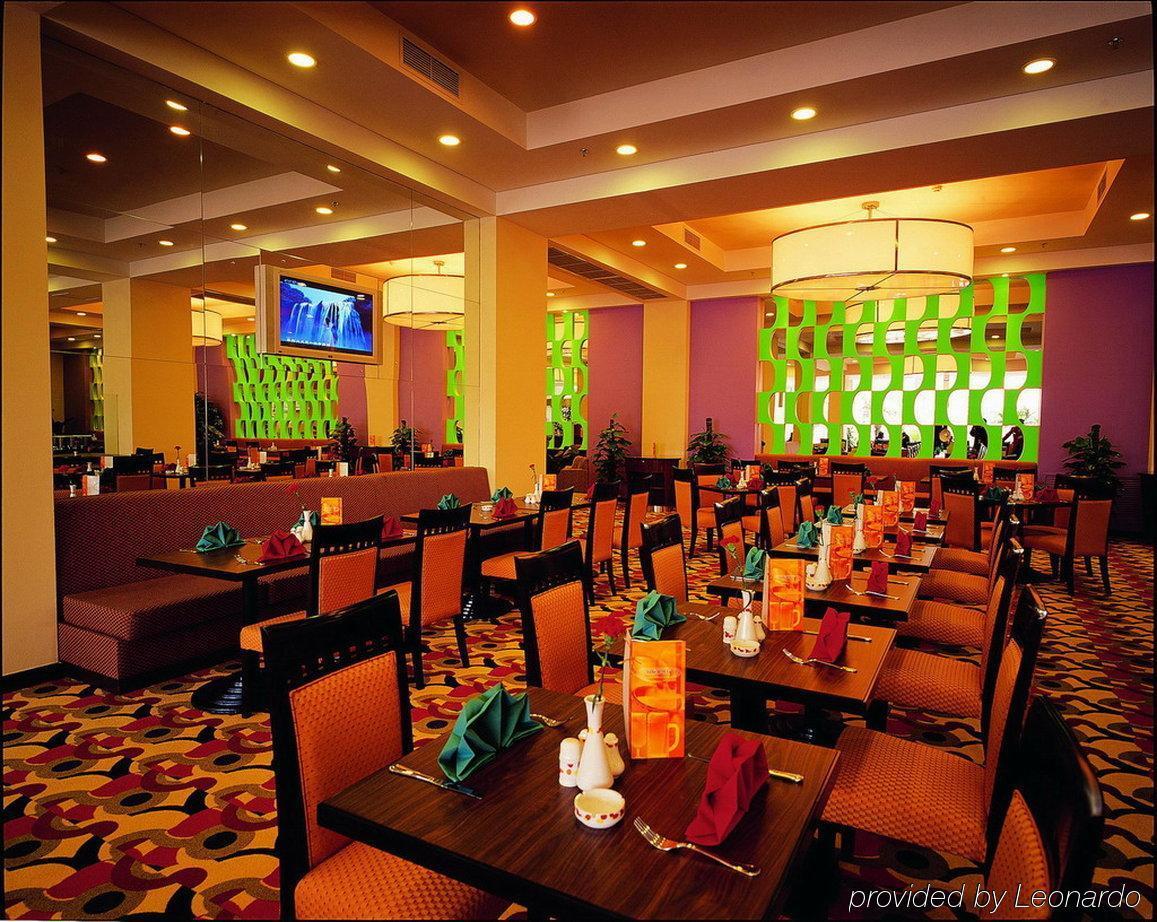 Holiday Inn Express Zhengzhou Zhongzhou By Ihg المطعم الصورة