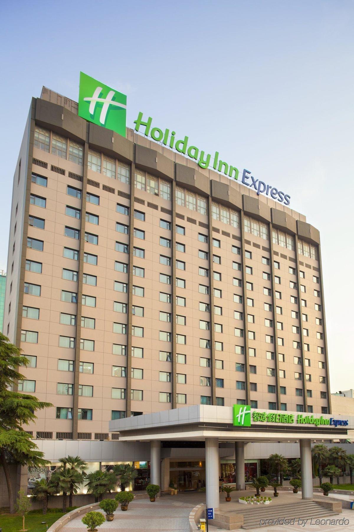 Holiday Inn Express Zhengzhou Zhongzhou By Ihg المظهر الخارجي الصورة
